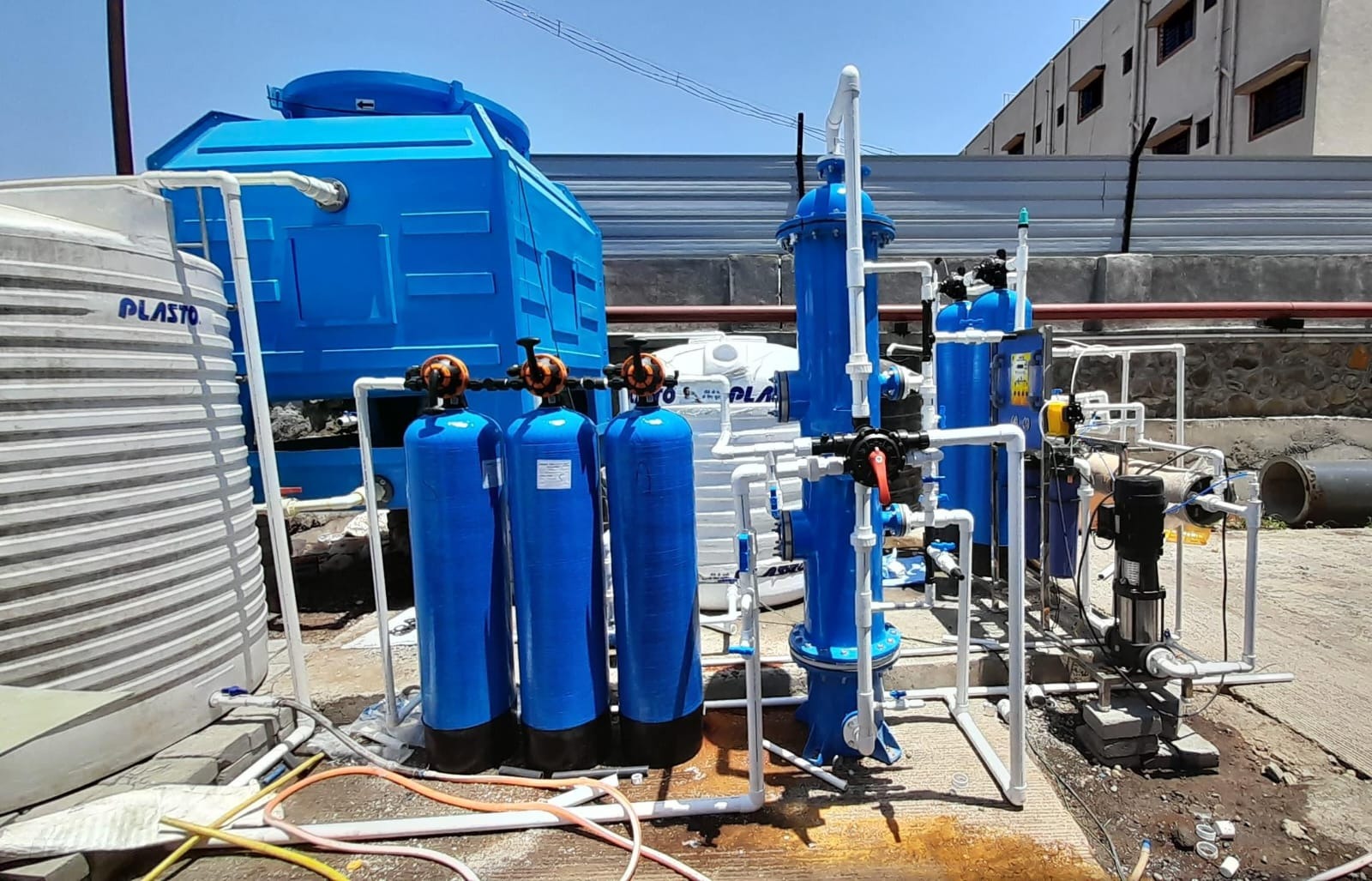 2000 LPH RO + DM plant